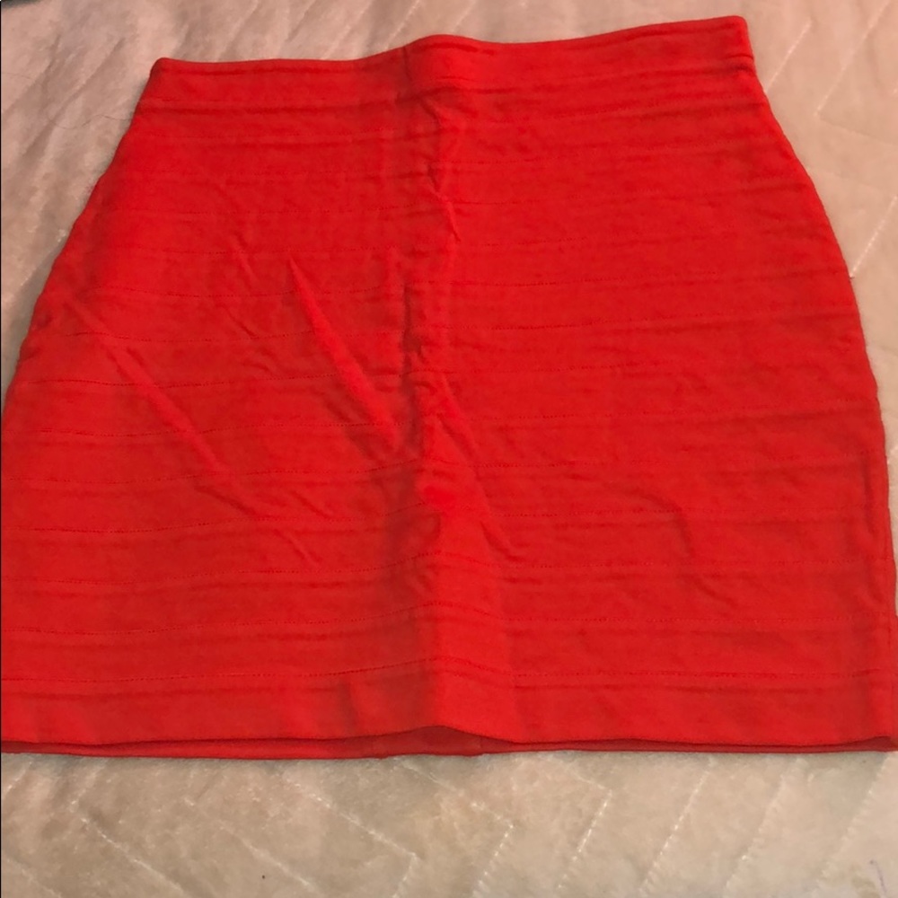 ORANGE SKIRT